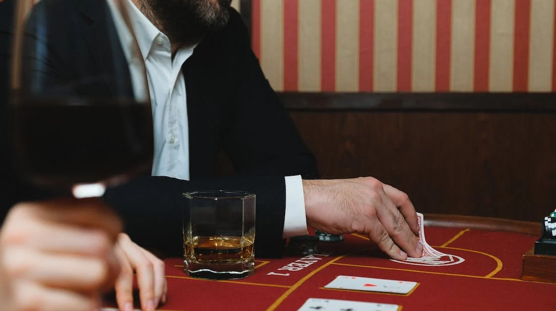 Khám phá cửa hàng royal casino với những ưu đãi hấp dẫn dành cho hội viên